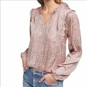 Dolon Left Coast Miramar leopard pink top